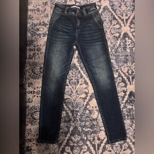 Kancan jeans
Sz 5/26
Excellent condition